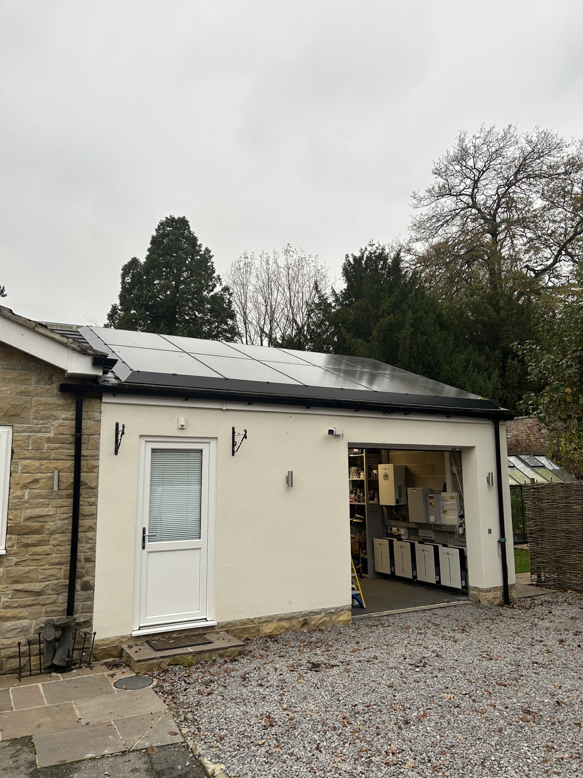 Solar panels and Sunsynk energy storage installation in Copgrove