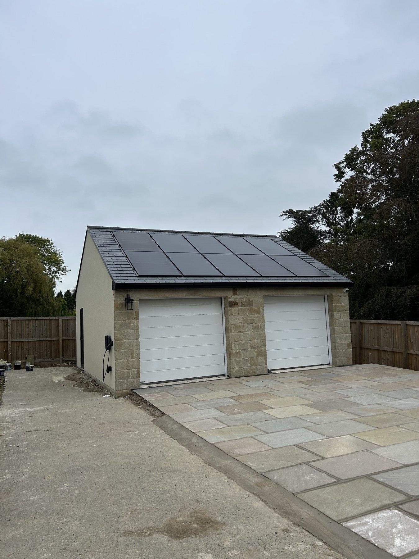 All-black AIKO solar panels with GSE in-roof mounting in Shadwell